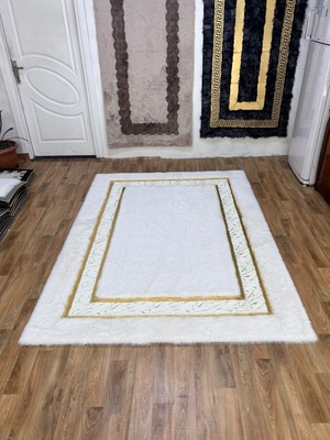 Gold Varaklı Ekru Peluş Halı