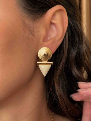 Fundéa Jewelry Kadın Gold Çelik Kırık Beyaz Üçgen Trend Kombin Küpe Takı Modelleri Aksesuar Modelleri Paslanmaz Çelik Nikel Içermez