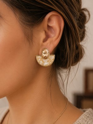Kadın Gold Çelik Bej Sedef Görünümlü Kristal Taşlı Geometrik Trend Takı Küpe Aksesuar Modelleri Paslanmaz Çelik Nikel Içermez Alerji Yapmaz