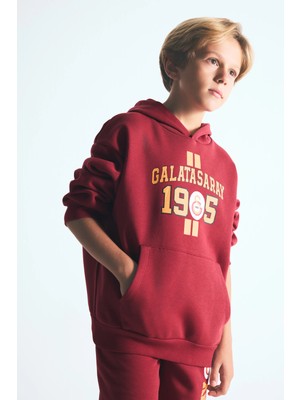 DeFacto Galatasaray Baskılı Kanguru Cepli Kapüşonlu Sweatshirt Erkek Çocuk I6540A826WN