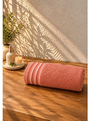 Goldroom Pamuklu Şık ve Sade Beden Havlusu 70x140