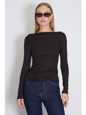 FullaModa Yanları Drapeli Kayık Yaka Slim Fit Bluz