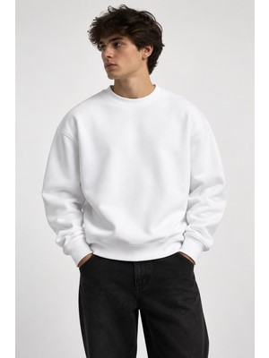 Nowa Essential Oversize Sweatshirt