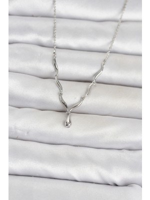 Pileli Store Pirinç Gümüş Renk Damla Model Kadın Kolye TG27BKO11125