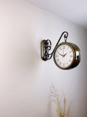 Çetiner Group Eskitme Metal Romen Istasyon Saati 36 x 25 cm – Çift Taraflı Dekoratif ve Şık Tasarım
