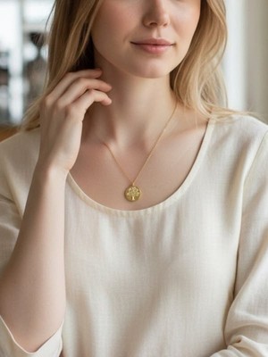 Ayen Accessories Kadın Gold Hayat Ağacı Figürlü Taşlı Kolye – Zarif Yuvarlak Tasarım