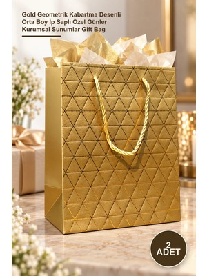 Yenilig 2 Adet Karton Hediye Çantası – Gold Geometrik Kabartma Desenli Orta Boy Ip Saplı Özel Günler Kurumsal Sunumlar Gift Bag