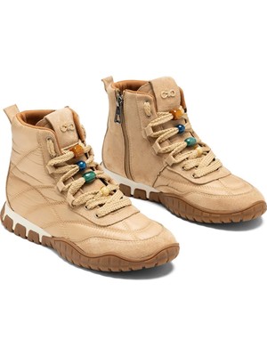 Dedos Kadın Bej Boncuk Aksesuar Detaylı Yan Fermuarlı Bağcıklı Rahat Ortapedik Taban Sneaker Bot