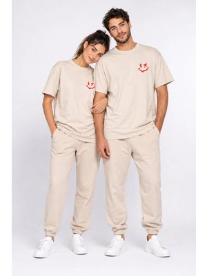 Nevermind NEVERMİND Sevgili Kombini Smiley Baskılı Çift Tişört Oversize Unisex %100 Pamuk 2'li Set