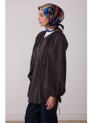 Belli Bej Çiçek Deseni %100 Twill Ipek Eşarp 4410-33