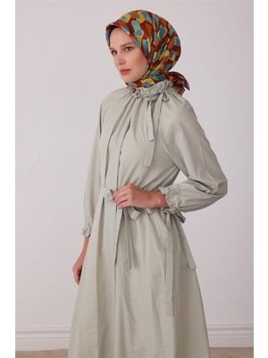 Belli Çok Renkli Geometrik Desen %100 Twill İpek Eşarp 4420-06