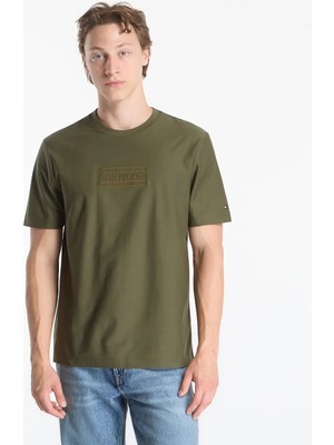Tommy Hilfiger Erkek Pamuklu Bisiklet Yaka Kısa Kollu Yeşil T-Shirt MW0MW44888-MT1