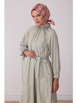 Belli Pembe Geometrik Desen %100 Twill Ipek Eşarp 4405-06