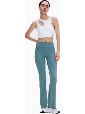 On Studio Asymmetric Crop Magnolia Asimetrik Spor Top