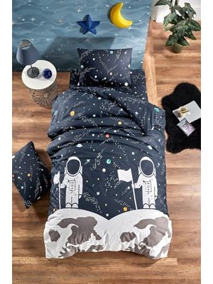 Defne Store Lastikli Çarşaflı Doğal Sağlıklı Pamuk Astronot Uzaylı Lacivert Tek Kişilik Çocuk Nevresim Takımı