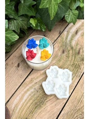 Defne Store Silikon 3D Yılbaşı Çanı Mini Dörtlü Mum Kalıbı