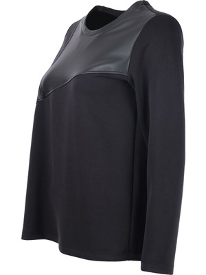 Tolga Saraçoglu Tolga Saraçoğlu Kadın Yuvarlak Yaka Peplum Kesim Deri Görünümlü Panel Detaylı Sweatshirt 25KTS11088
