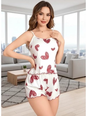Beruflic Kadın Beyaz Kalp Desenli Şortlu Gecelik Pijama Takımı Sevimli Rahat 2’li Set