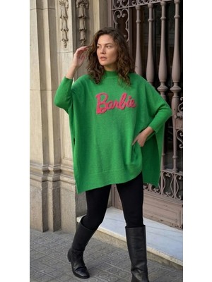 Onno Style Barbie Nakışlı Yırtmaçlı Triko Kadın Panço