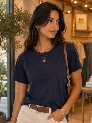 Mila Butik Milano baskılı lacivert tişört