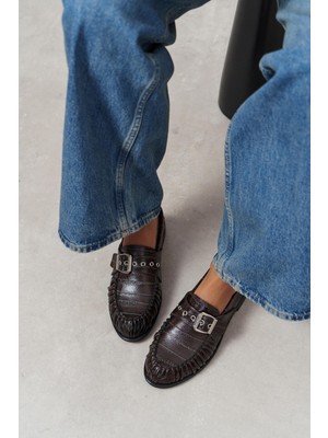 Nişantaşı Shoes Lavio Kahve Su Yolu Kroko Hakiki Deri Toka Detay Düz Taban Kadın Loafer Ayakkabı