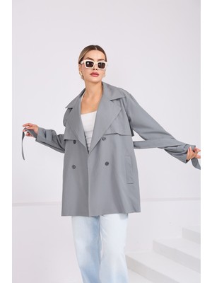 Sahra Afra Kadın Oversize Kısa Trençkot Apoletli Düğmeli Cepli Trençkot