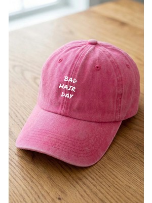 Emybox Bad Hair Day Yazılı Yıkamalı Unisex Şapka - Eskitme Metal Tokalı Ayarlanabilir Baskılı Beyzbol Şapka