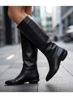 Futsi Shoes Isabella Siyah Hakiki Deri Kısa Topuklu Çizme