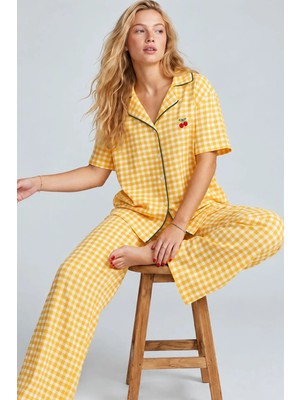 Siyah İnci Sarı Ekose Kareli Nakışlı Düğmeli Biyeli Ince Soft Örme Pijama Takımı 8001