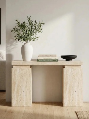 Maison Luré Dresuar Traverten