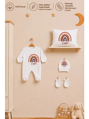 Pia Baby Isme Özel Kız Bebek Tulum %100 Pamuk Organik Baskılı Isimli Bebek Tulumu 35X45 cm Yastık Kılıfı Bebek Seti
