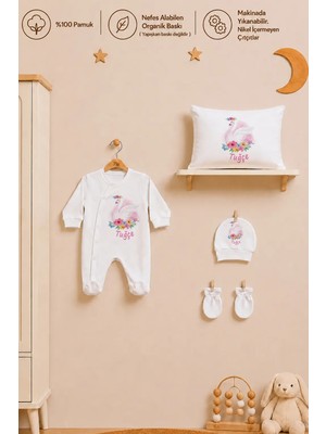 Pia Baby Isme Özel Kız Bebek Tulum %100 Pamuk Organik Baskılı Isimli Bebek Tulumu 35X45 cm Yastık Kılıfı Bebek Seti