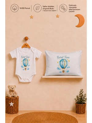 Pia Baby Isme Özel Kısa Kollu Erkek Bebek Body Zıbın ve 35X45 Yastık Kılıfı %100 Pamuk Organik Baskılı Bebek Hediyesi
