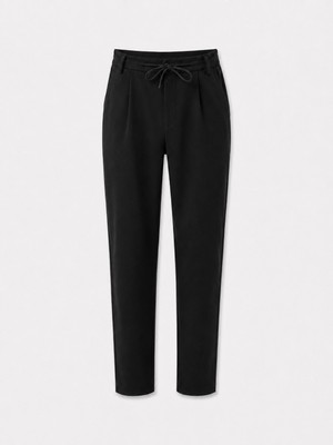 Erkek Siyah Pamuk Dokulu Regular Fit Jogger Pantolon