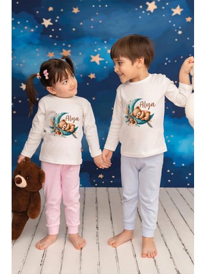 Pia Baby Isme Özel Kız Çocuk 2 Adet Pijama Takımı %100 Pamuk Penye Isim Baskılı Kişiye Özel Kreş Pijaması Hediye Seti