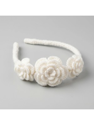 Rug Muse El Örgüsü Kız Çocuk Saç Tacı - White Rose Tiara - Beyaz Güllü Örgü Saç Tacı