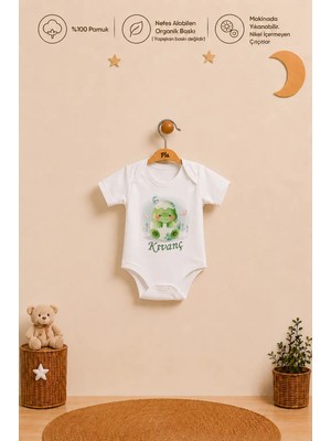 Pia Baby %100 Pamuk Isme Özel Erkek Bebek Kısa Kollu Alttan Çıtçıtlı Body Zıbın Organik Baskılı Bebek Hediyesi