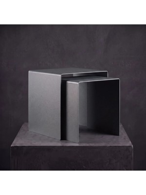 Modilab Modern Metal Zigon Sehpa Seti – Minimal Tasarım Iç Içe Geçen Yan Sehpa (2’li Set)