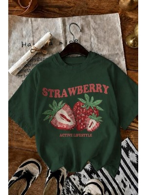 Oksit Strawberry Active Lifestyle Bisiklet Yaka Eskitme Baskılı Rahat Kesim Tişört