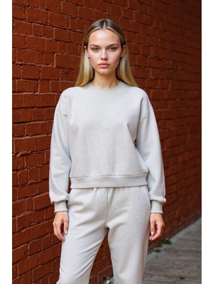Vionna Defacto Oversize Geniş Kalıp Bisiklet Yaka Basic Düz Kalın Siyah Sweatshirt D9022AXNS