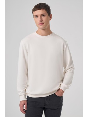 Vionna Morven Erkek Ekru Basic Bisiklet Yaka Sweatshirt