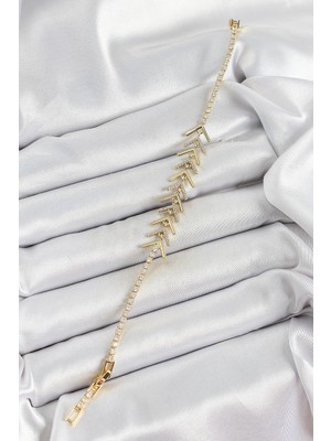 Lovesta Home Pirinç Gold Renk Zirkon Taşlı Balık Sırtı Kadın Bileklik TJ-BB7068