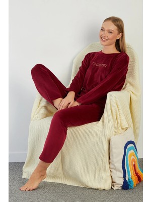 FullaModa I Love Winter Kabartma Baskılı Kadife Pijama Takımı