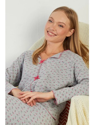 FullaModa Çiçek Desenli V Yaka Pijama Takımı