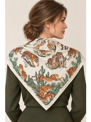 Dscarf Savannah Tiger – Safari Kaplan Desenli Krem Saten Fular 70×70 cm