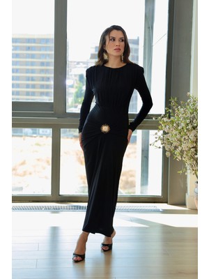Roupas Collection Güneş Tokalı Siyah Elbise