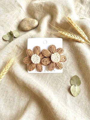 Atelier Çağla Kahverengi Krem Çiçek Papatya Küpe