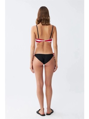 Beruflic Kadın Yandan Bağlamalı Yarım Destekli Fiyonklu Alt Üst Bikini Takım Kırmızı