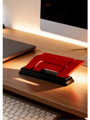 Umikolab Motor Yarışı Temalı Dekoratif Logo Süsü, Siyah Kırmızı