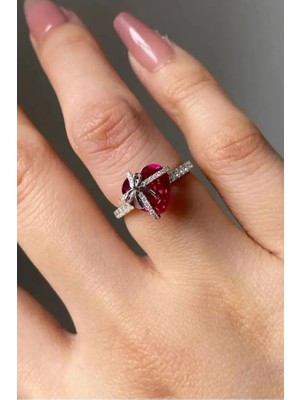 Ricco Jewellery 14 K White Gold Kaplama 925 Ayar Gümüş Ruby Kalp Tektaş Yüzük